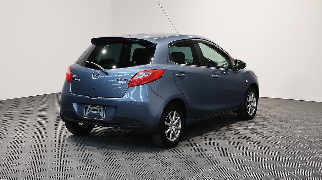 2013 Mazda Demio 13-Skyactiv image 360587