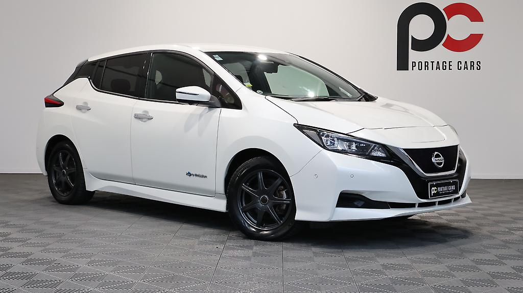 2018 Nissan Leaf X Pre-Crash and Cruise **84% SOH** image 361328