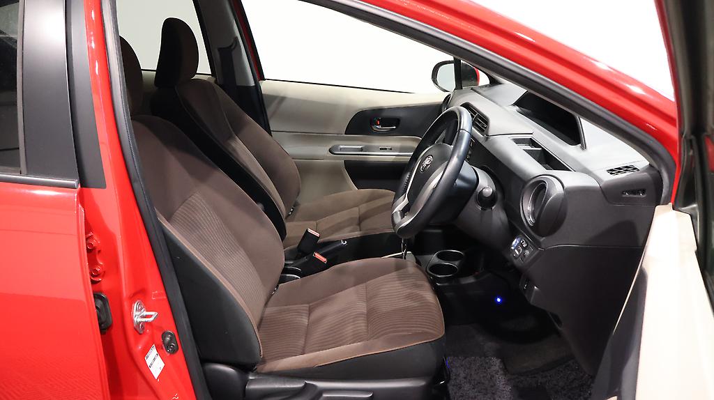 2012 Toyota Aqua G MODEL + PUSH START + REVERSE CAMERA image 359029