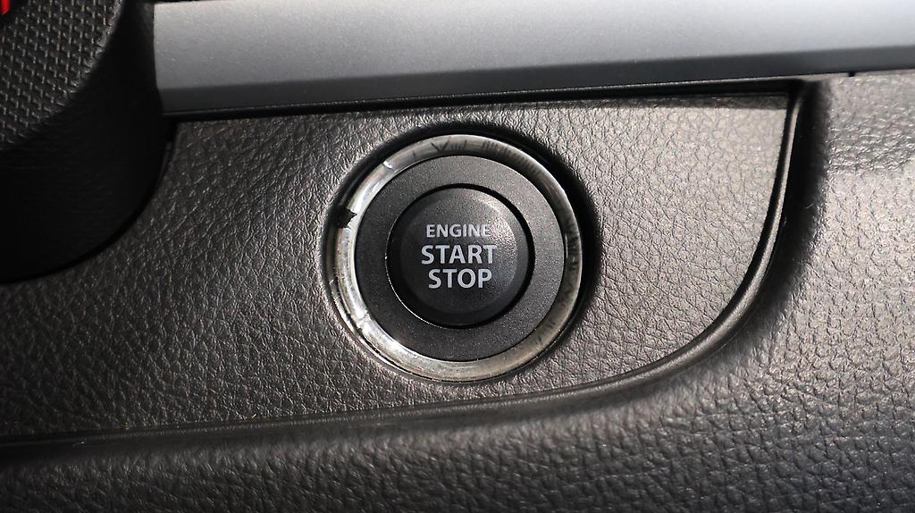 2014 Suzuki Swift XG image 361478
