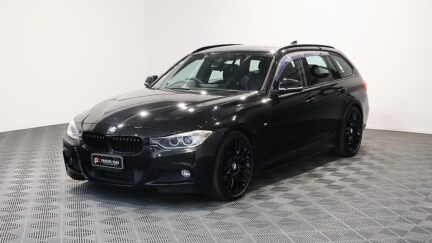 2013 BMW 320i Touring M Sports image 361854