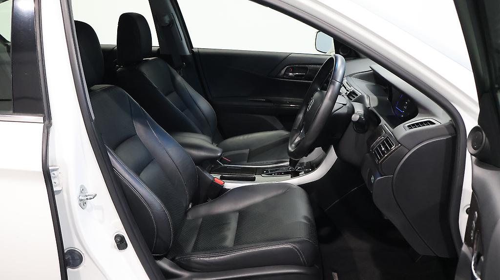 2014 Honda Accord Hybrid LX image 361446