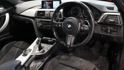 2014 BMW 3 Series 320i M Sport image 361643