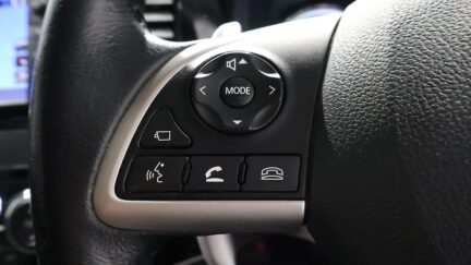 2014 Mitsubishi Outlander PHEV G Navi Package 4WD image 362553