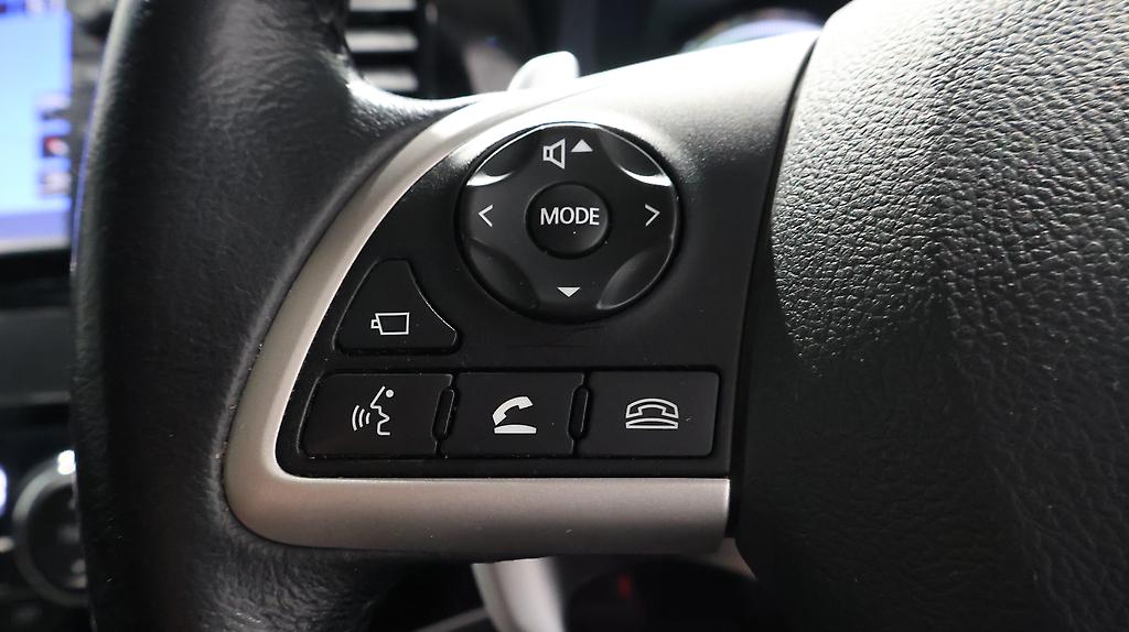 2014 Mitsubishi Outlander PHEV G Navi Package 4WD image 362553