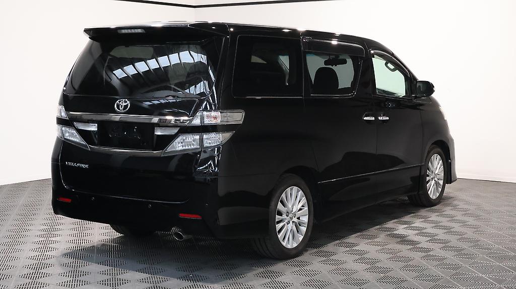2014 Toyota Vellfire 2.4Z image 358314