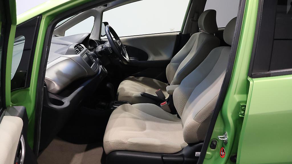 2012 Honda Fit Hybrid Navi Premium Selection image 359065
