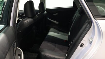 2012 Toyota Prius Hybrid L-Package image 358384