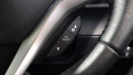 2015 Honda Shuttle Hybrid X new shape image 361715