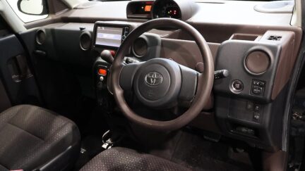2013 Toyota Spade F Model, Push Start, Reverse Camera image 358343