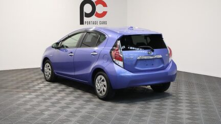 2016 Toyota Aqua G Model, Push Start, Reverse Camera image 360404