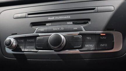 2015 Audi Q3 2.0TFSI Quattro 4WD image 360350
