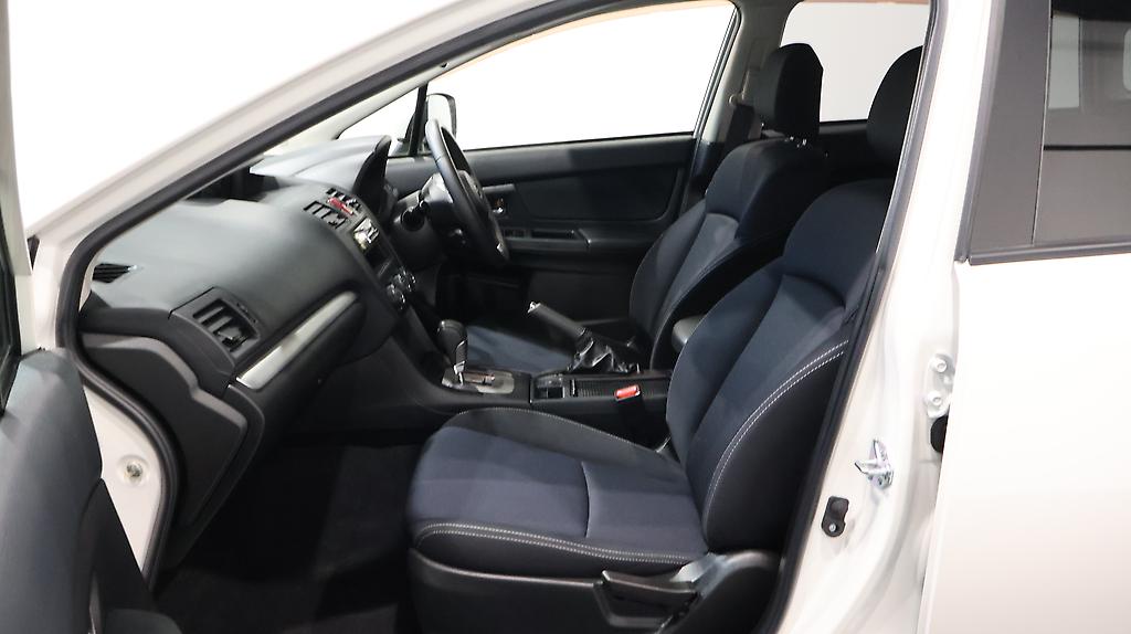 2014 Subaru Impreza Sport 1.6i-L image 359046