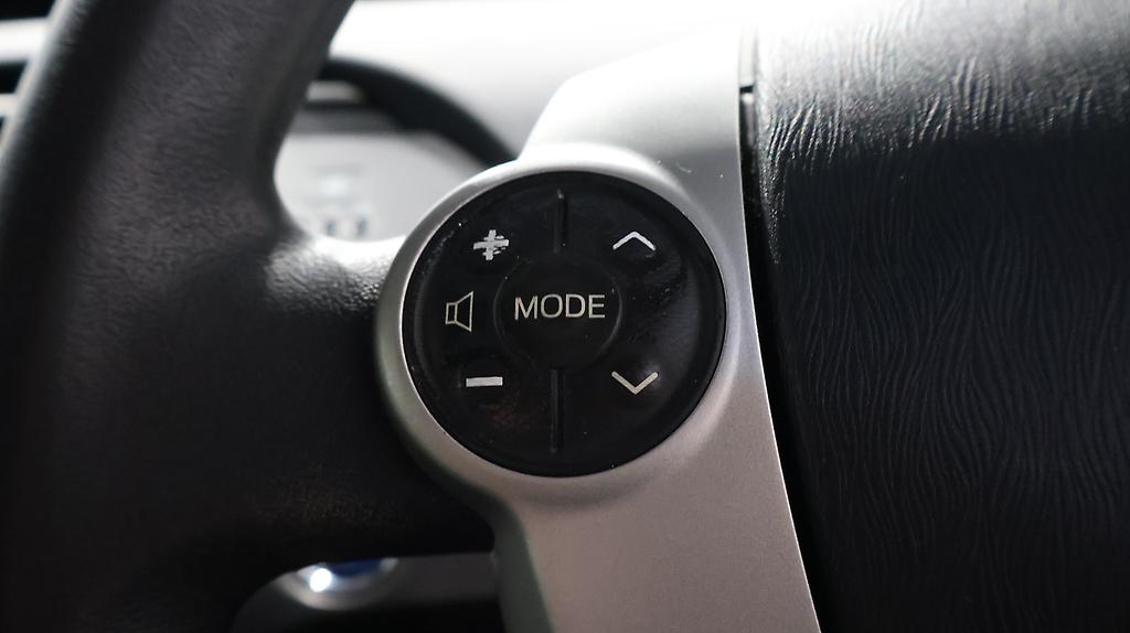 2012 Toyota Prius S MODEL + PUSH BUTTON START image 360537