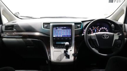 2014 Toyota Vellfire 2.4Z image 358321