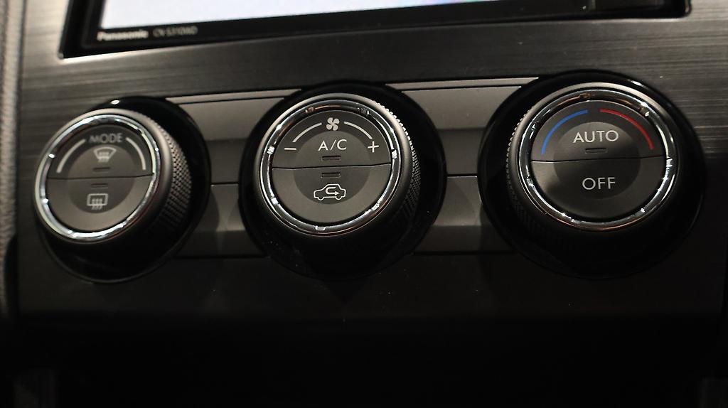 2013 Subaru Impreza Sport 1.6i-L image 361194