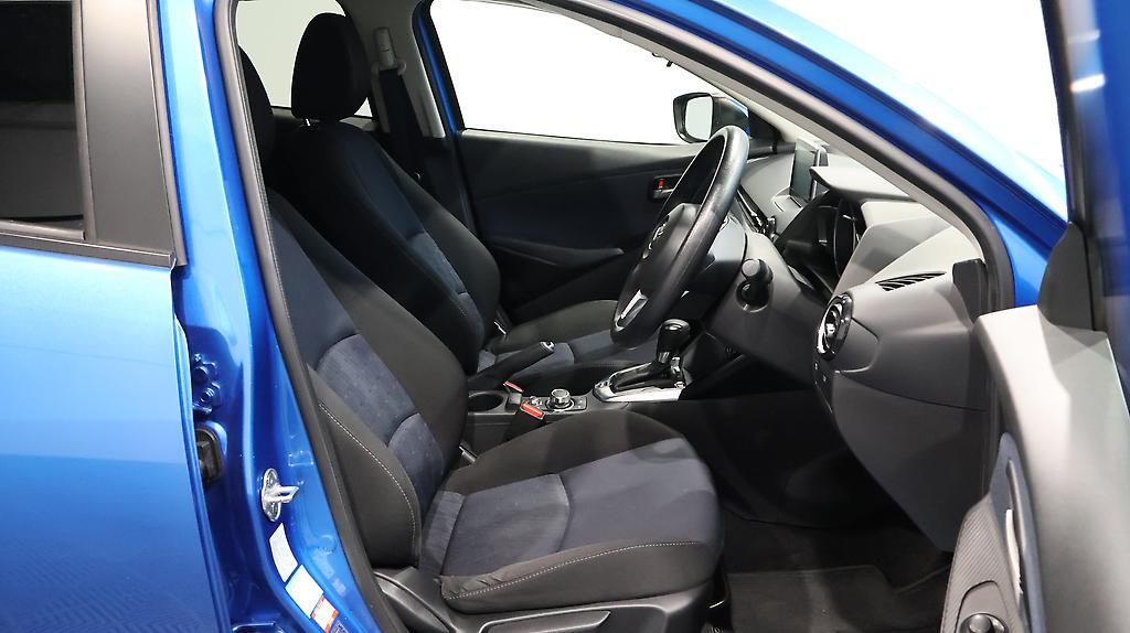 2015 Mazda Demio 13S + Push Start + Reverse Camera image 359781
