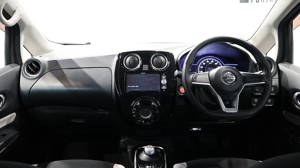 2017 Nissan Note e-Power X image 358874