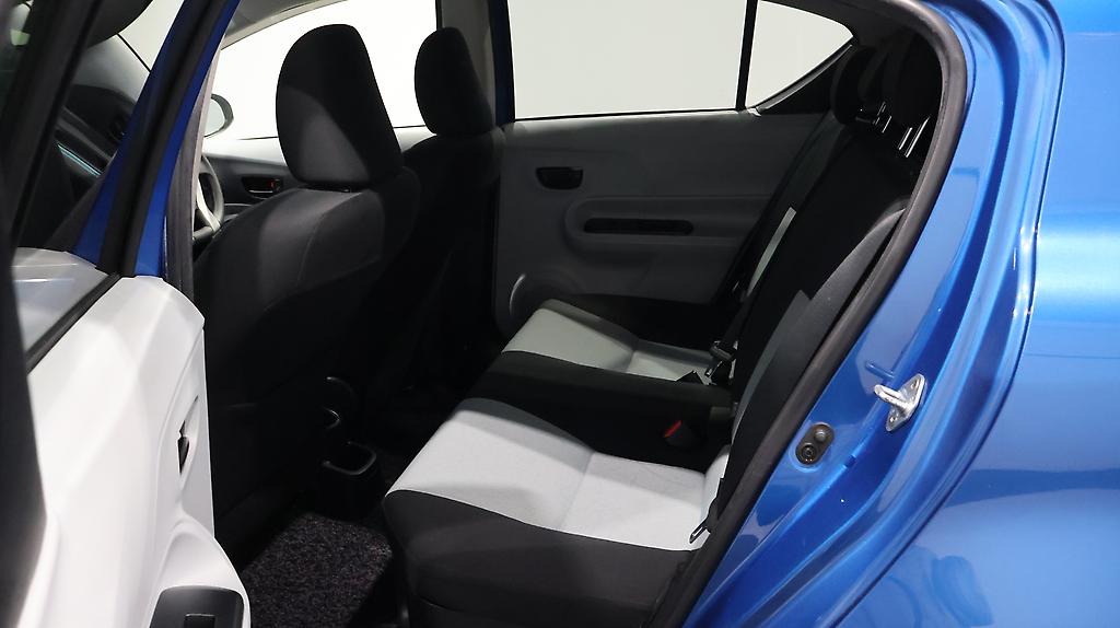 2013 Toyota Aqua S Model, Push Start, Reverse Camera image 358271