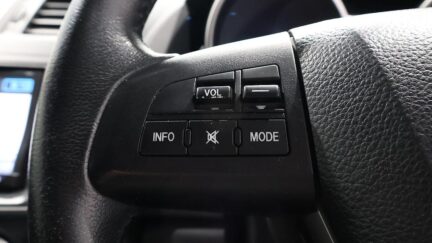 2013 Mazda Premacy 20C Skyactiv image 359481