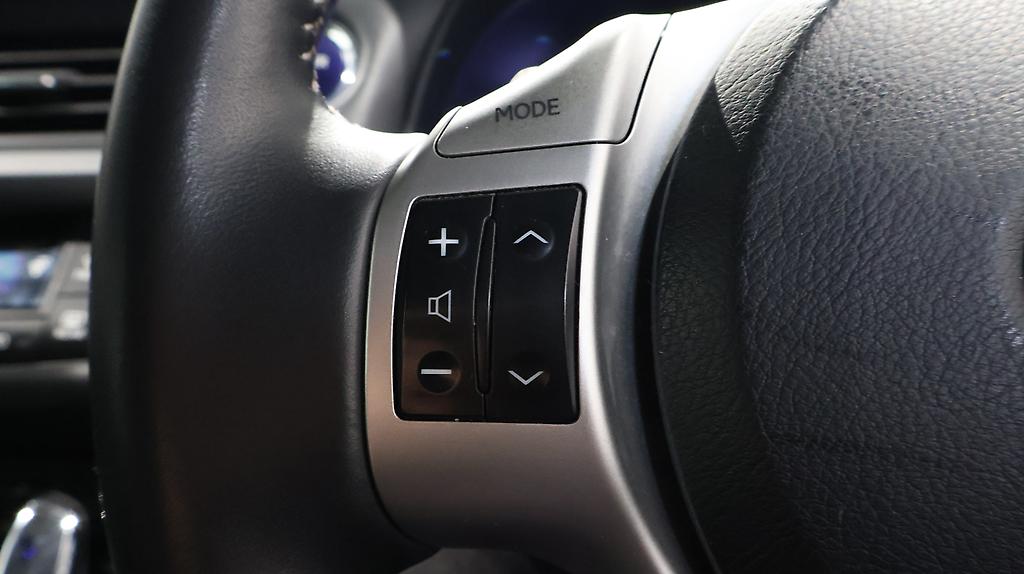 2012 Lexus CT 200h Version C image 361940