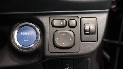 2015 Toyota Aqua S MODEL + PUSH BUTTON START + REVERSING CAMERA image 361847