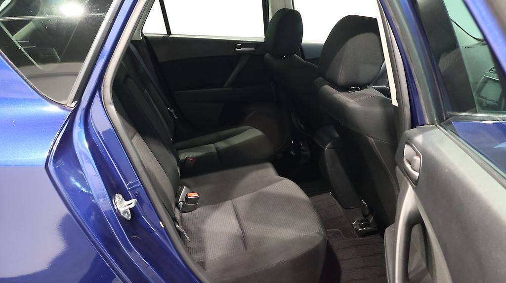 2012 Mazda Axela Sports 15S **Low KMS** image 358252