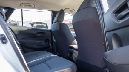 2020 Toyota Corolla Hybrid Touring Wagon image 358805