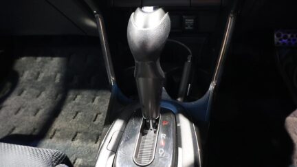 2013 Honda CR-Z REVERSE CAMERA + STEERING WHEEL CONTROLS image 360308