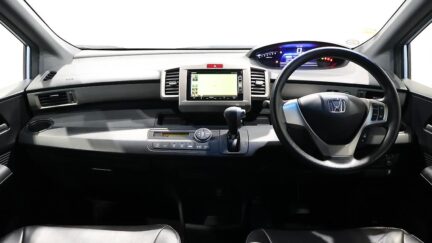 2013 Honda Freed Spike Hybrid Just Selection image 358433