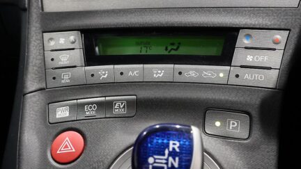 2012 Toyota Prius S Model + Push Button Start image 361668