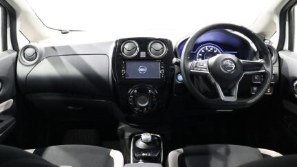 2017 Nissan Note e-Power X image 359558