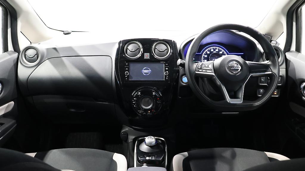 2017 Nissan Note e-Power X image 359558