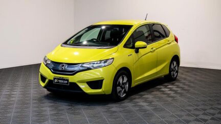 2013 Honda Fit Hybrid F-Package image 358528