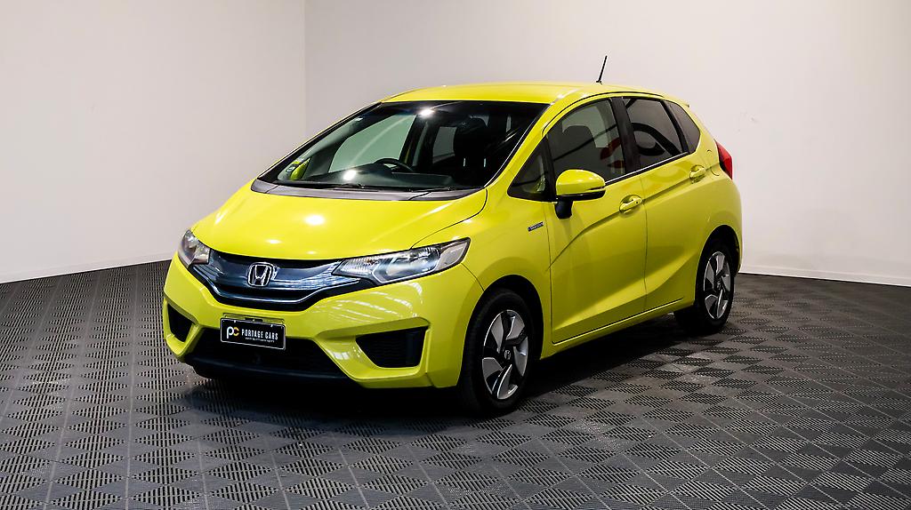 2013 Honda Fit Hybrid F-Package image 358528