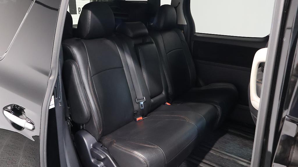 2012 Toyota Alphard 240S image 358689