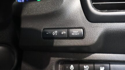 2018 Nissan Leaf X Pre-Crash and Cruise **84% SOH** image 361348