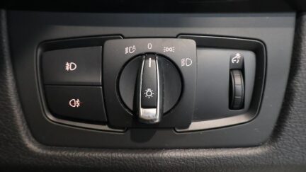 2013 BMW 3 Series image 362363