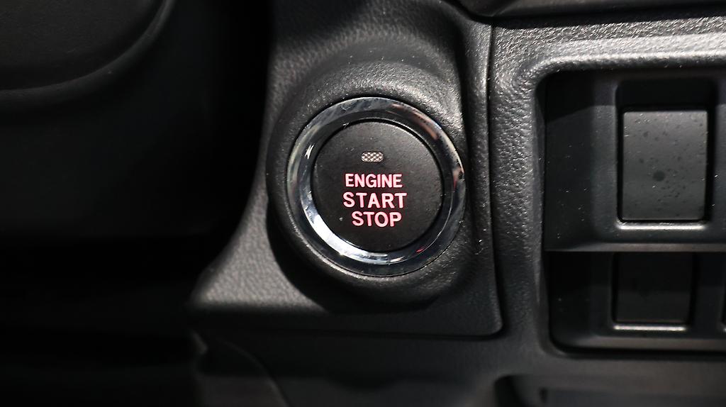 2017 Subaru Impreza Sport 2.0i-L Eyesight AWD image 359980