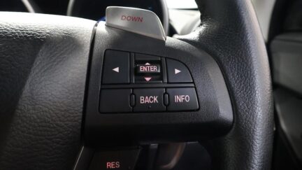 2013 Mazda Axela Sports 20S Skyactiv image 358925