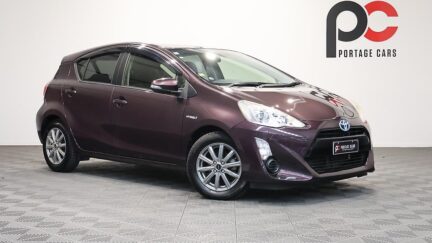 2015 Toyota Aqua S MODEL + PUSH BUTTON START + REVERSING CAMERA image 361829
